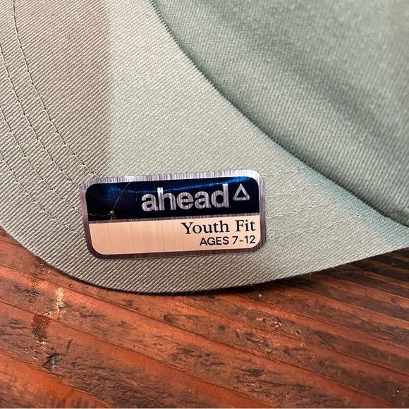 NWT Black Dog Youth Fit Mint Green Baseball Hat - Picture 6 of 8